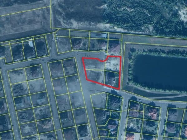 Об’єднання земельних ділянок, що належать одному власнику